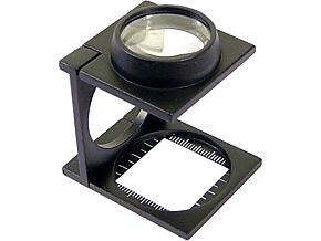 Lupa składana 25mm o powiększeniu x6 z podziałką 20x20mm